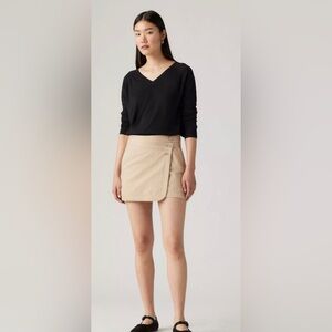 Levi’s wrap skirt tan safari mini sz 31